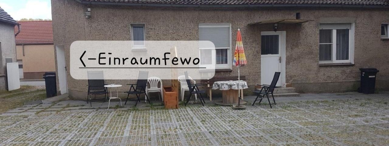 Einraum-Ferienwohnung 46M2 Eisenhuettenstadt-Diehlo 外观 照片